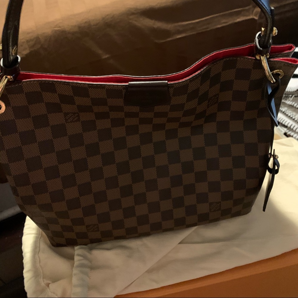LIKE NEW LOUIS VUITTON GRACEFUL PM